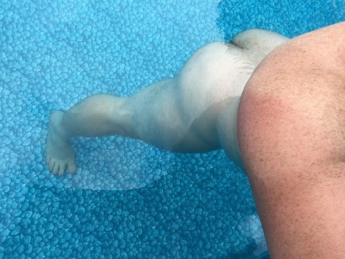 gingercubinalabama:These are definitely my new favorite nudes. Feeling great about this stocky, hair
