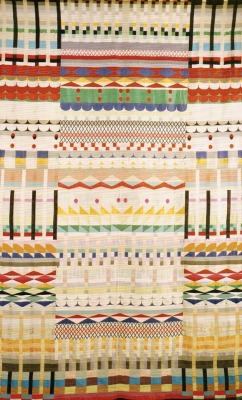 bauhaus-movement:  Gunta Stölzl, 5 Chöre 1928. Stölzl b.1897 German textile artist, played a fundamental role in the development of the Bauhaus school’s weaving workshop. Bauhaus tapestry