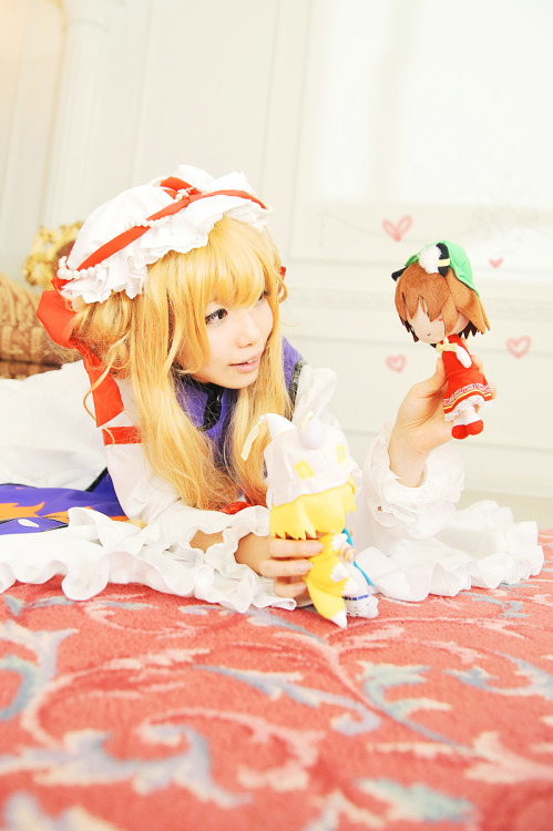 Touhou Project - Yakumo Yukari (Tenshi Myu) adult photos