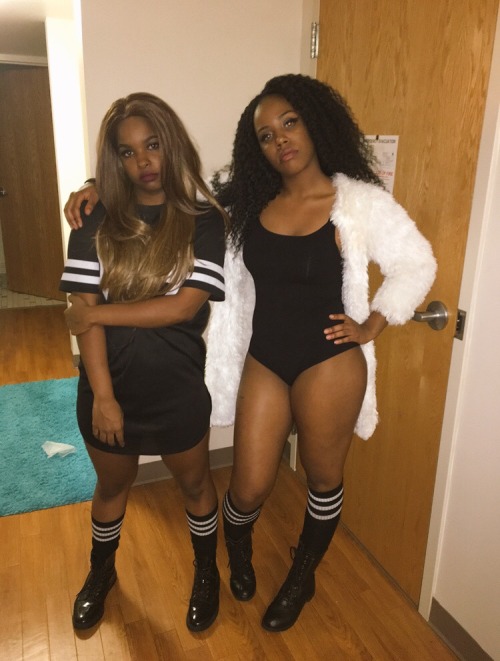 cozyqueen:  the queen of rap..slayin wit queen Bey