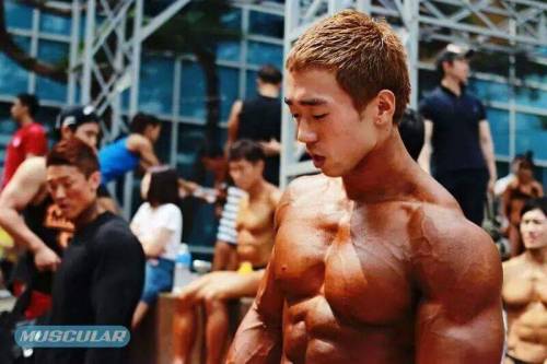 bladeyamagishi:  Jang Ho Yeon 