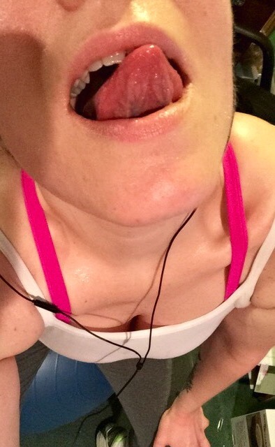 rexr84:  msjigglypuffs:  A bootyful workout  Damn booty had me like…..