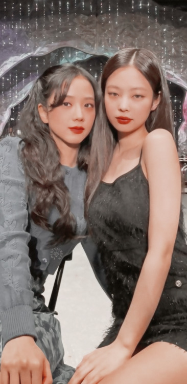 jensoo; BLACKPINKi believe in jensoo supremacylike or reblog if you save and don’t repost.by ana.