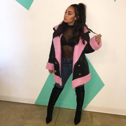 loveforleigh:leighannepinnock: @kenzo @hm #NY #refinery29