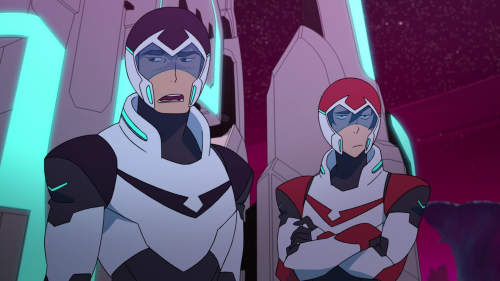 quarrelswithquills:Korrasami + Sheith Visual and Thematic Parallels(before Shiro let go his earthly 