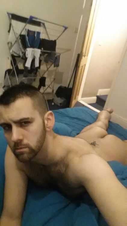 cuddlyuk-gay:  I generally reblog pics of guys with varying degrees of hair, if you want to check out some of the others, go to: http://cuddlyuk-gay.tumblr.com 