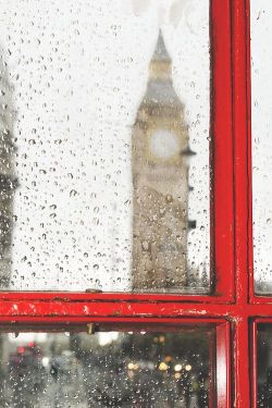  Rainy Day, London, England photo via ramonique