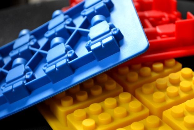 instructables:  Upcycle LEGO Crayons by ShopWalrus