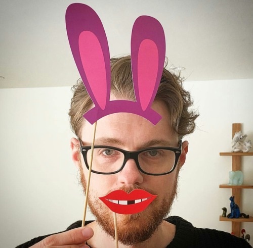 niels-nielsen-unofficial:Bunny Niels wishing all a Happy Easter!