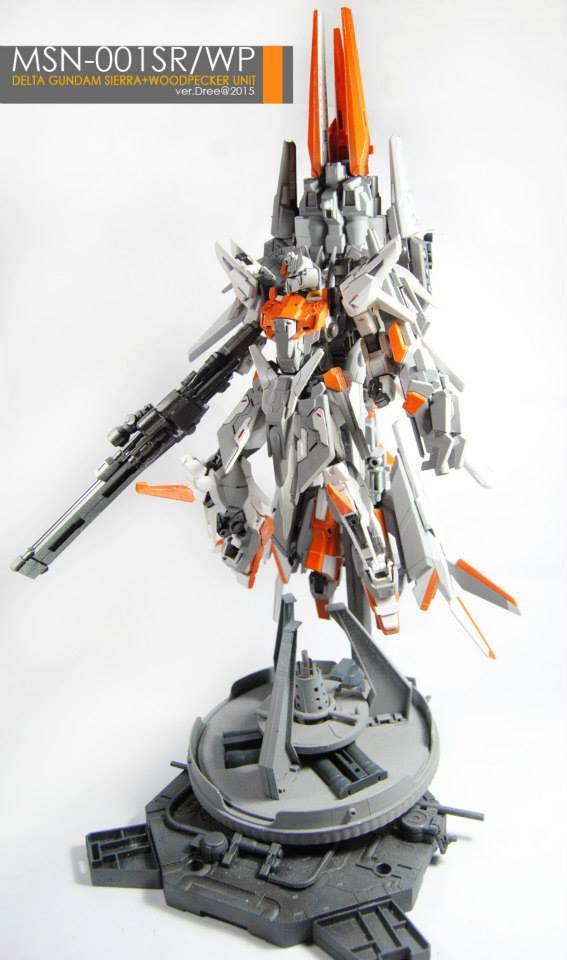 mechaddiction:  Delta Gundam Sierra + Woodpecker Support Unit: Custom Work by Dree.