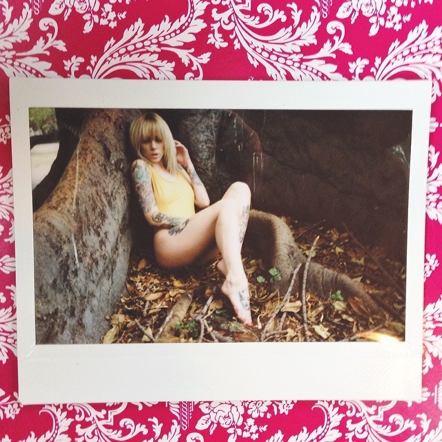 alysha:  Tree hugging with @tamaralich today. 🍂🍃💛