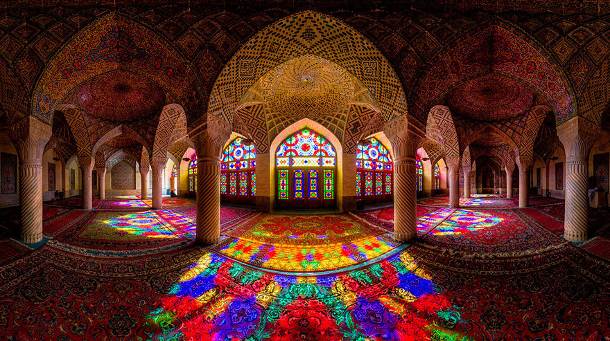 the-art-of-yoga:  Brilliant Sacred Geometry Architecture  Nasir Al-Mulk Mosque,