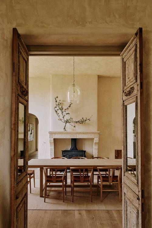 thenordroom: A photographer’s farmhouse in England | photos by Michael Sinclair THENORDROOM.COM - IN