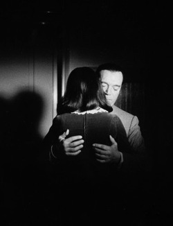 gueule-de-loupviolette:  “Alphaville” de Jean-Luc Godard,1965. 