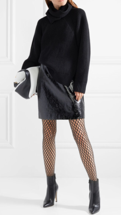 Wolford Madeline Fishnet Tights - shopstyle.it/l/hIYs Made in Italy, this ‘Madeline&rsq