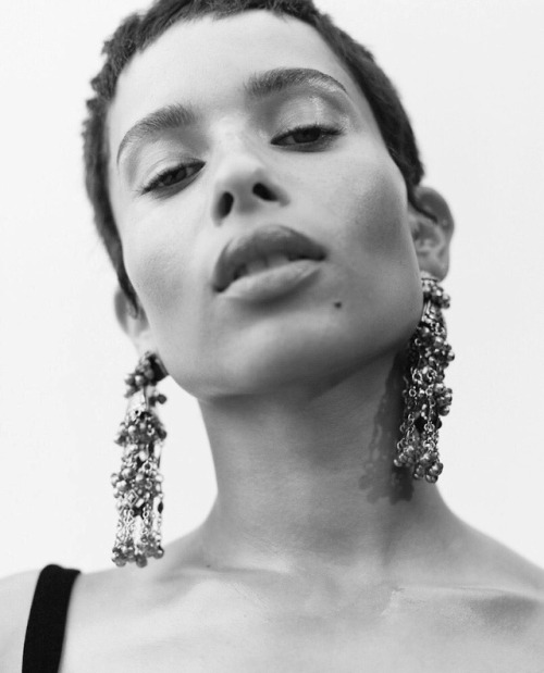 bwgirlsgallery:Zoë Kravitz by Joachim Mueller Ruchholtz