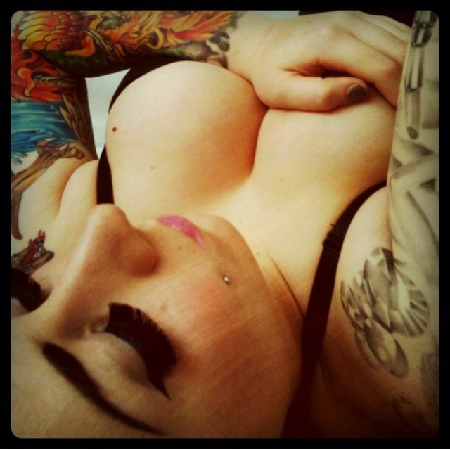 bellazombie:  #tattoosday from when moved back from Lexington @suicidegirls @alexiscrawfordx