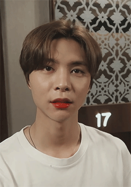 minhaes: 1/∞ gifs of johnny 