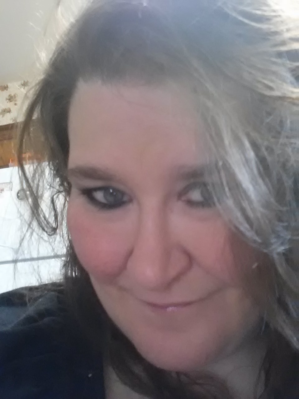 wickedlywenchy:  Hangin at home spring cleaning selfie….