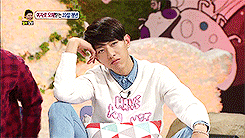 hallyuandrandom:  How men usually sit by Jungshin 