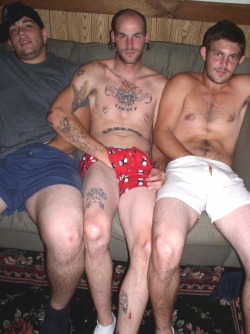 underwearsex:  three str8 guys jerkin in