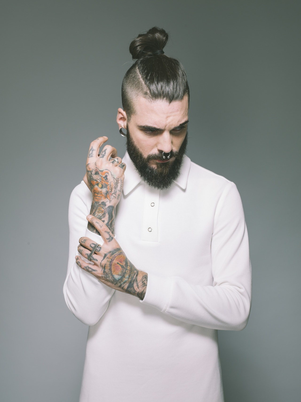 edwartiger:    Photo: Agustín EscamezModel: Edwar Tiger OfficialClothes: Ana Paradelo