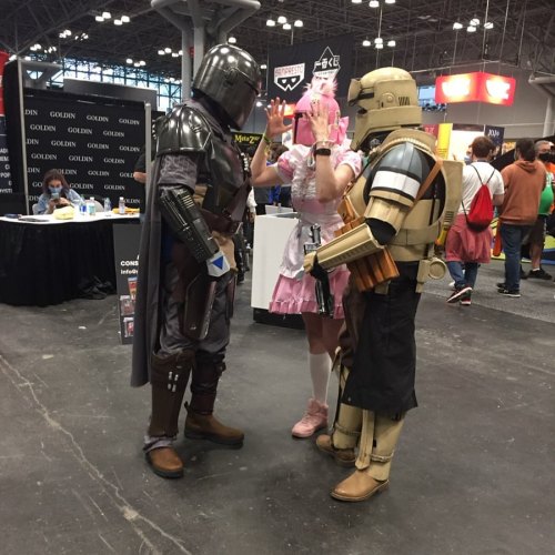 “I need directions!” #nycc21 https://www.instagram.com/p/CU2wT5hAbbh/?utm_medium=tumblr