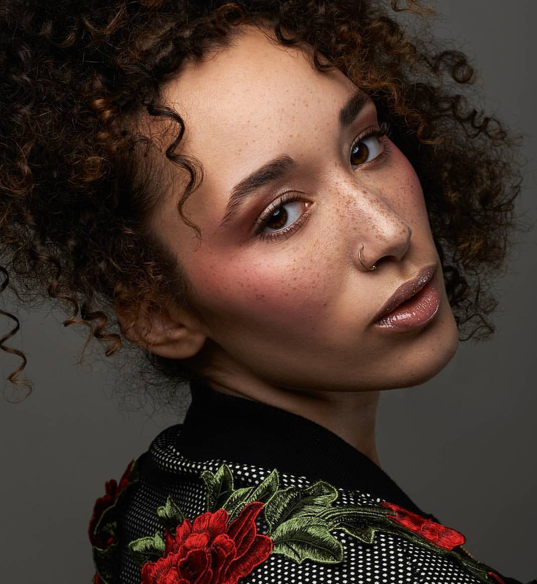 Angelcliff by Naaman Brown on Tumblr: #love Model: @theyknowgabby MUA:  @tennillemakeupartistry Hair: @bnicoleonline Designer: @fordamrowe #fashion  #photography...