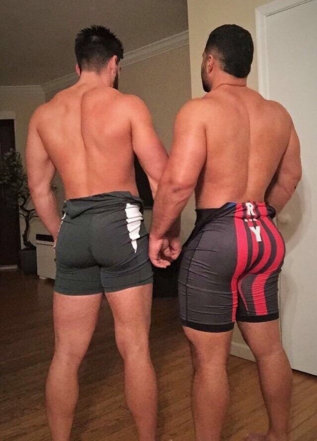asskingz:  Sunday Bangers!