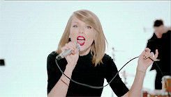 bellathorvne:  get to know me meme : [1/5]   favorite musical artists   :    Taylor