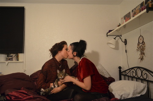 liquorinthefront: this is just so incredibly cute and gay