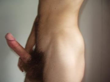 hungdudes:  now that’s a hairy cock! (thanks for whomever put this photo set together)