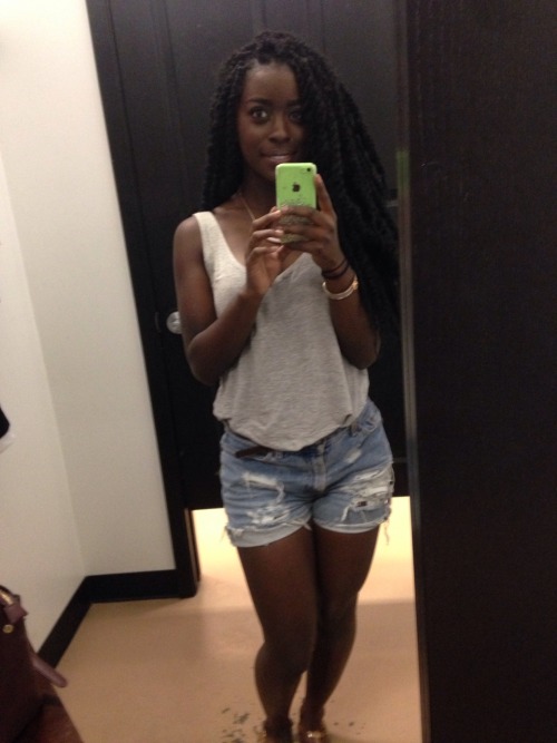 browncoffybitch:  I always miss the blackout..yall gotta remind me