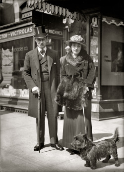 vintagemarlene:  a fashionable couple and