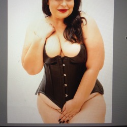 hipsncurvesplus:  Preview of next set!!!