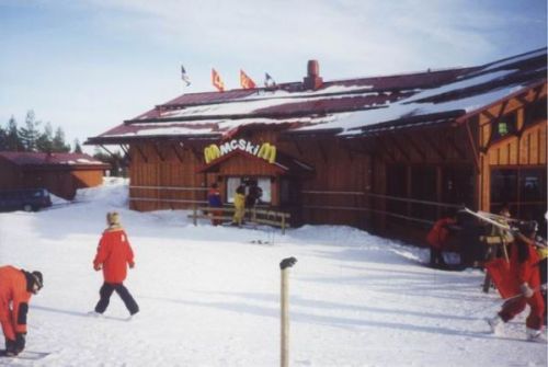 McDonald’s built the first ski-thru fast food restaurant in Lindvallen, Sweden in 1996.