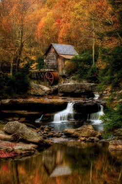 woodendreams:  Glade Creek, West Virginia, US (by Robert Melgar) 