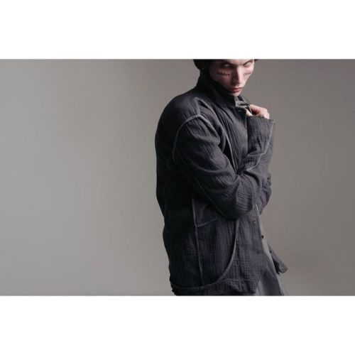 Release Abstractionism / Spring Summer SS19 #139DEC www.instagram.com/p/Byr4Jg_BBei/?igshid=