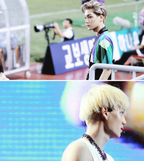 XXX jonginssoo:  blonde jongin during growl era photo