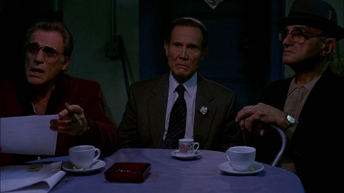snapshot-cinema: Ghost Dog: The Way Of The Samurai (1999)Dir: Jim JarmuschDP: Robby MüllerMusic