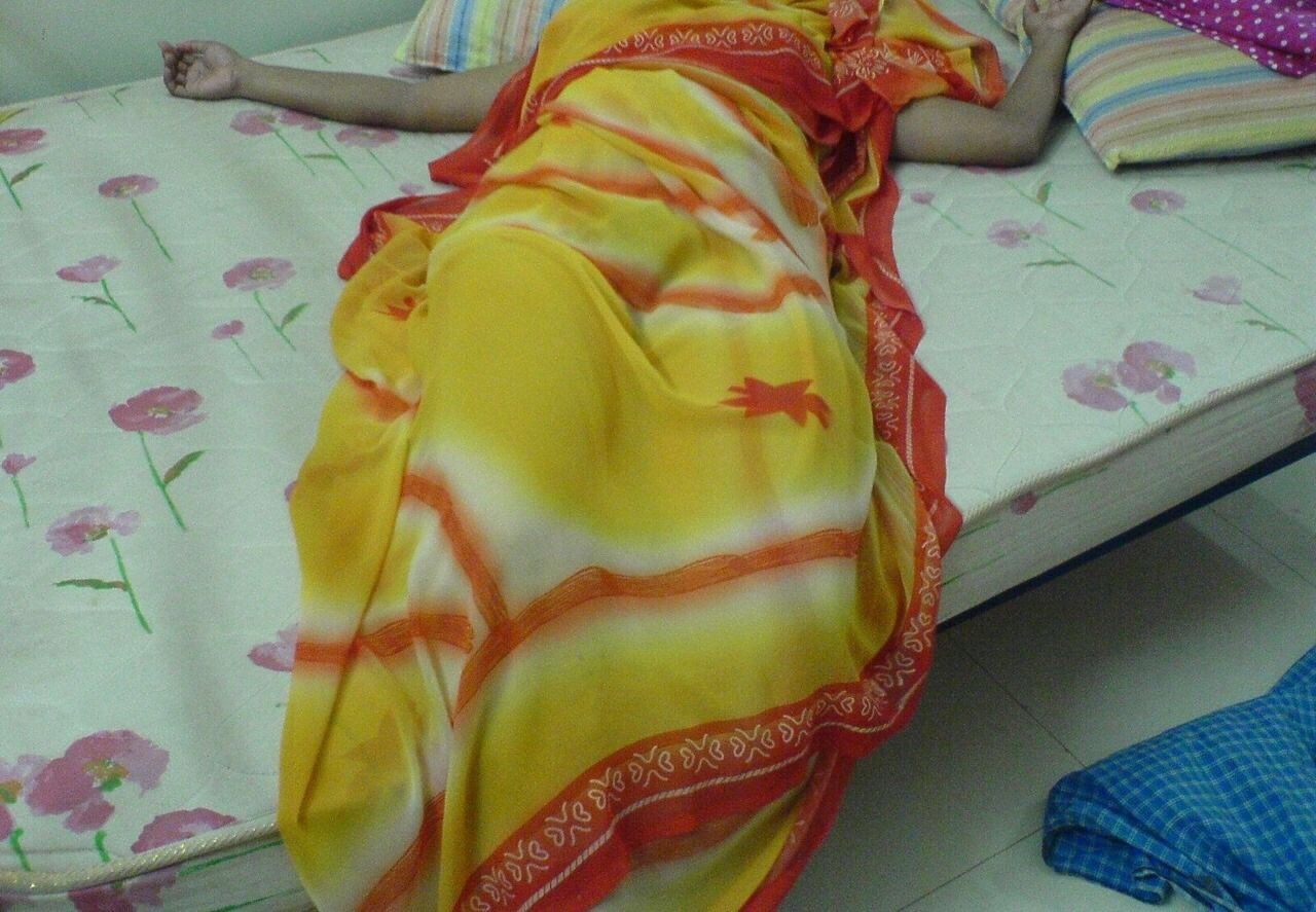 mumbaiswingers:  When you strip the maid
