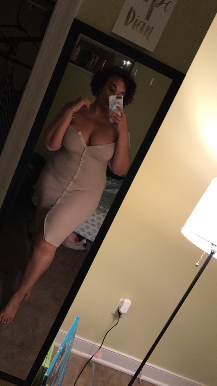 thegoldendemigoddess:  You couldn’t tell me shit today 💁🏽