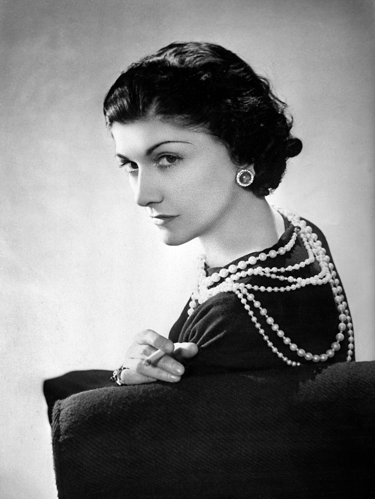 Notitarde on X: Coco Chanel: Referencia histórica de la moda   #Moda  / X