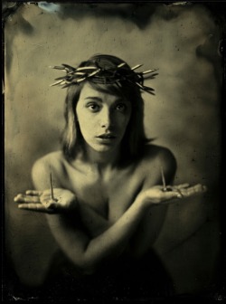 charlotterosemodel:  Crowned  By Ding Gerrous https://m.facebook.com/ding.gerrous  18x24 collodion on metal