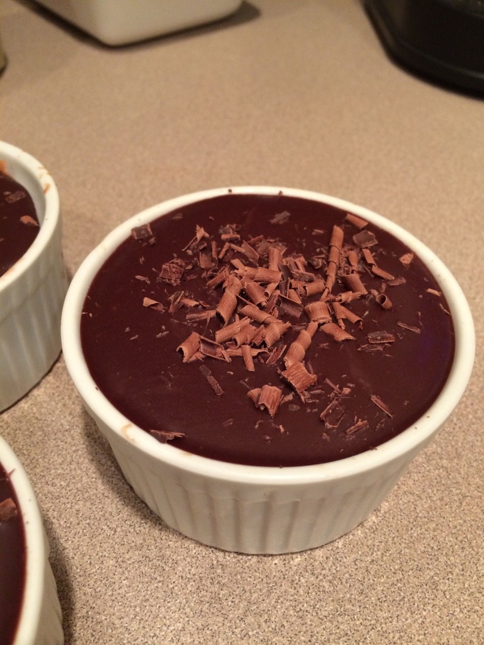 oblivionscape:  Bailey’s cheesecake with a dark chocolate ganache  Recipe if anyone