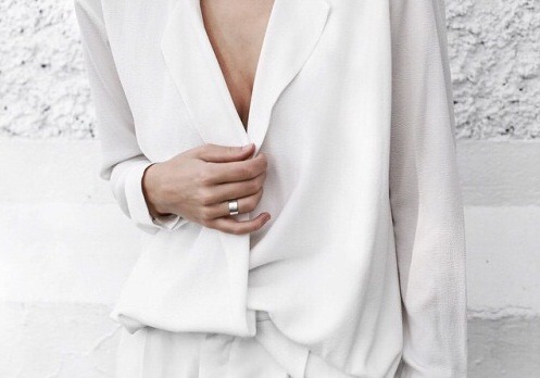 elyndria:“A girl should be two things: classy and fabulous.” - Coco Chanelnitroxed