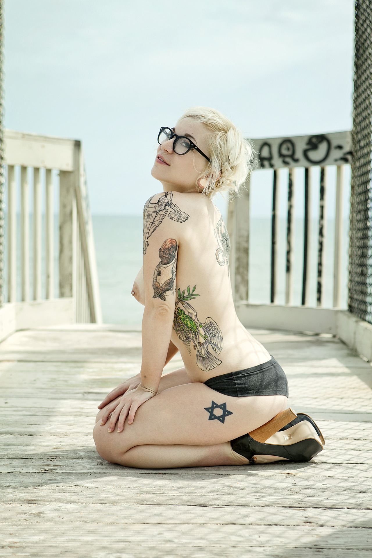 erikazfigabomba:  (One of a serie) Magazine Model: Pann Photography&amp;Copyrights: