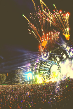 i-heart-edm:  Join the Nightlife Social Network