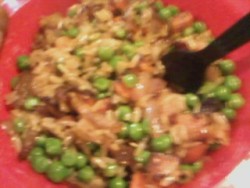who&rsquo;s delicious????? YOU ARE!!  brown rice, sweet potatoes, red onion, apples and peas so gooood