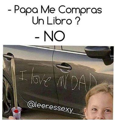 somospandaspordentroyporfuera:  Amo a mi papi :3 -Tiburón Krum